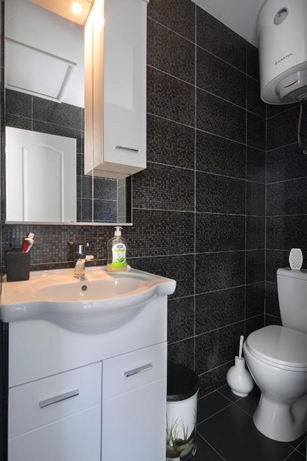 Studios Merdovic Budva Luaran gambar