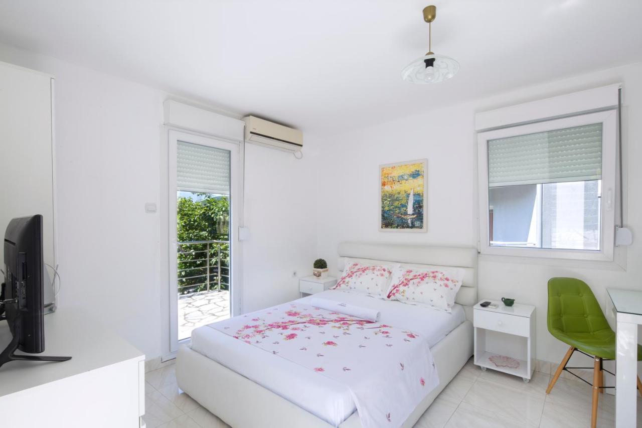 Studios Merdovic Budva Luaran gambar