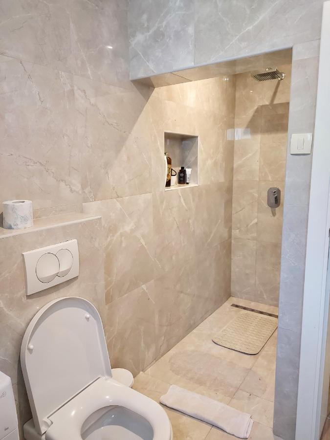 Studios Merdovic Budva Luaran gambar