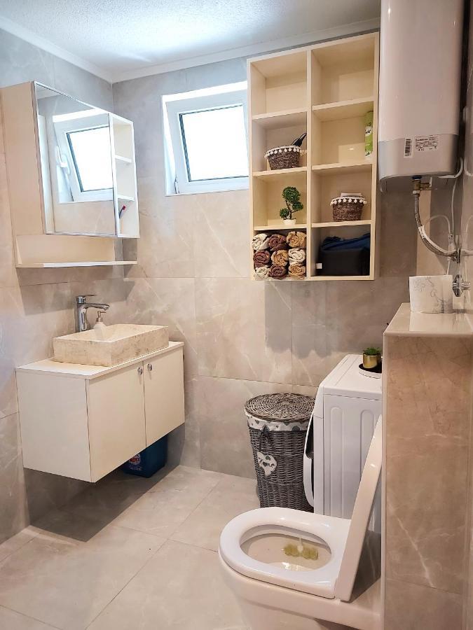 Studios Merdovic Budva Luaran gambar
