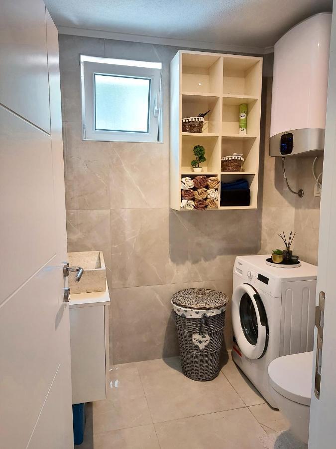 Studios Merdovic Budva Luaran gambar