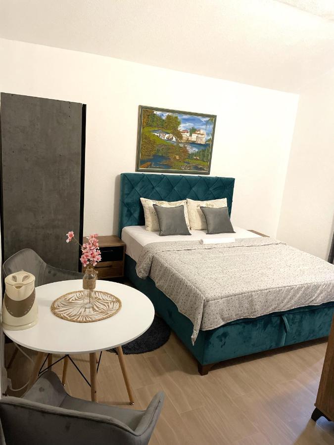 Studios Merdovic Budva Luaran gambar